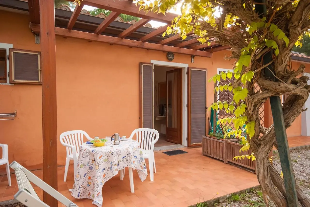 Residence Le Grazie Est Capoliveri  Italië