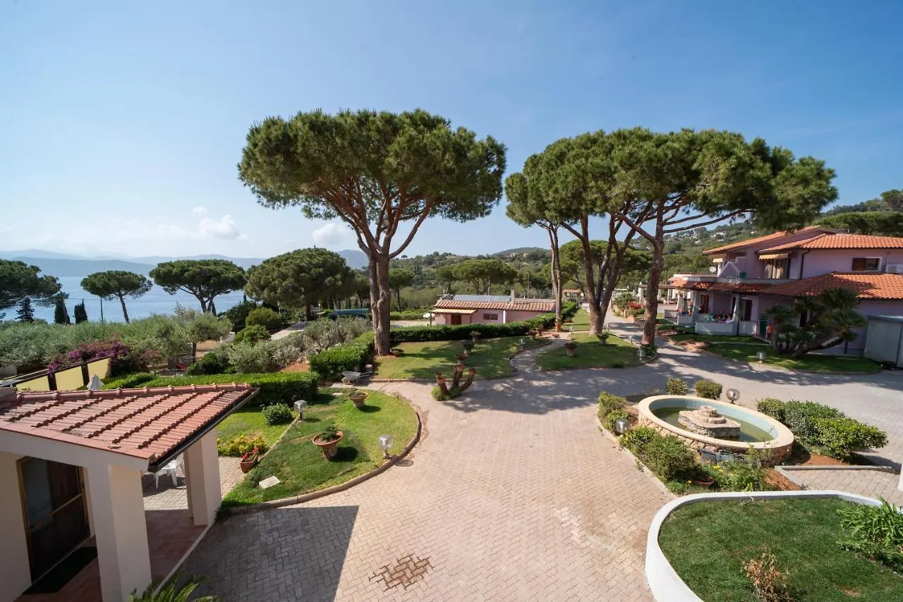 Residence Le Grazie Est Capoliveri  Italy